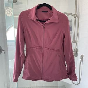 Lululemon round trip lined jacket, rose color, fitted sz 10